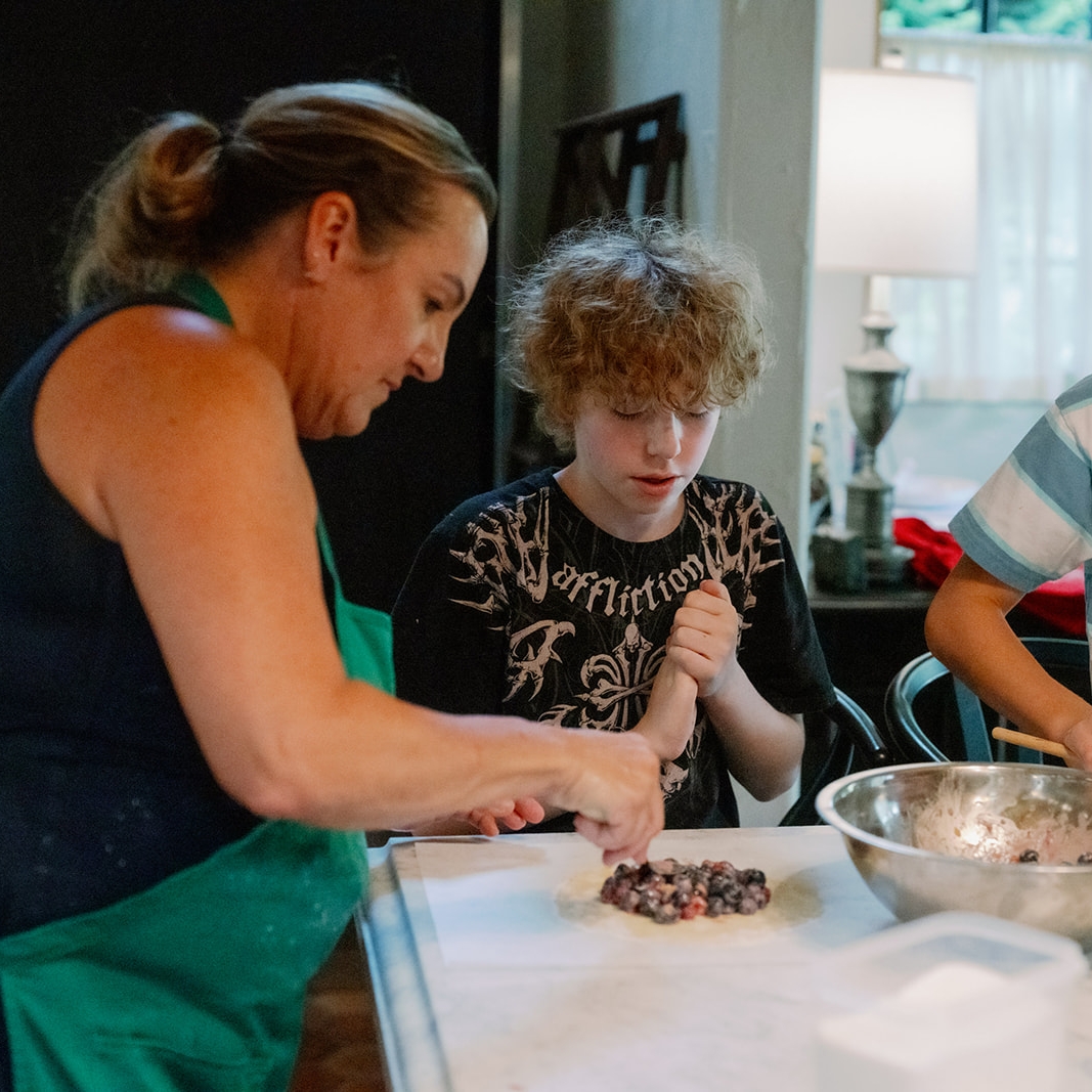 Bella Luna Bake Society (Ages 10+)