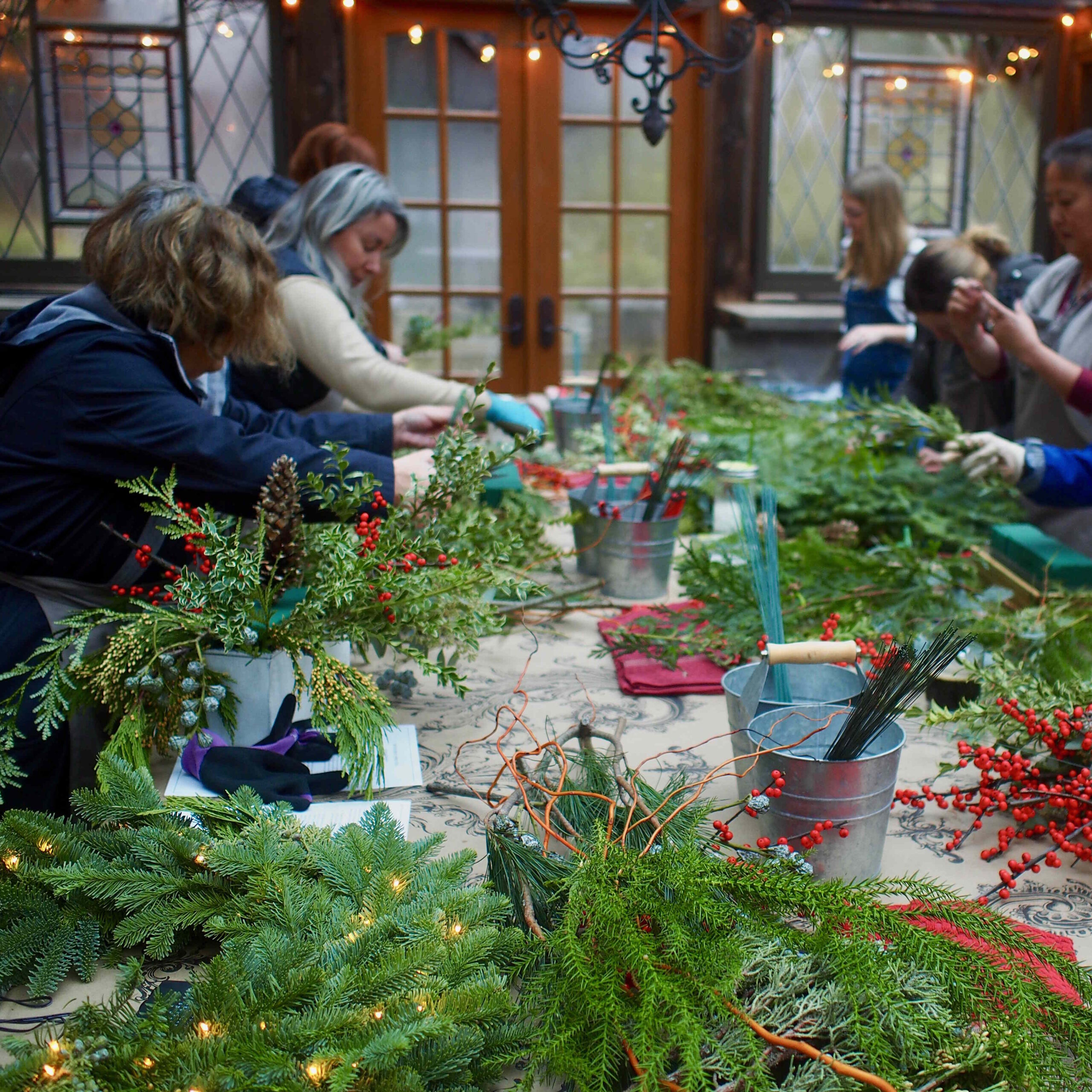 Wreaths & Holiday Centerpieces: 11.22.26