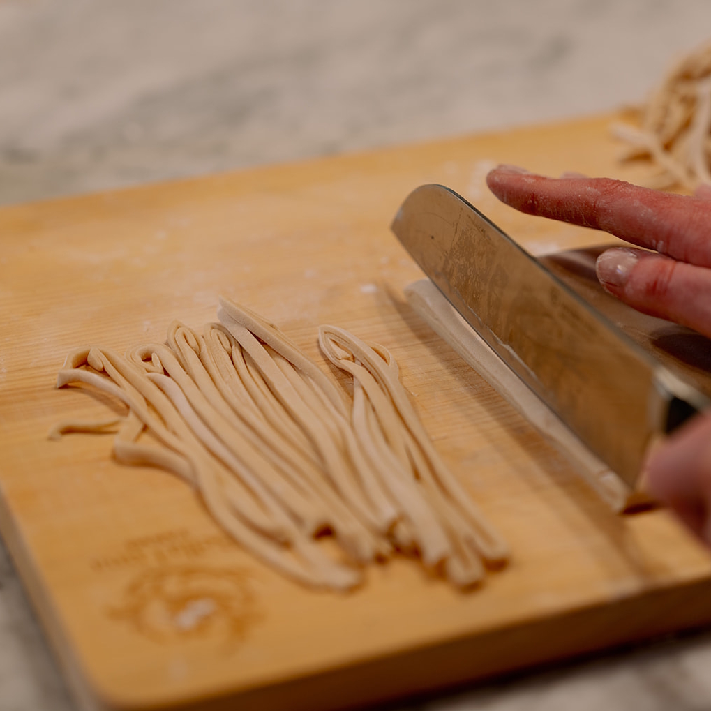 Udon, Made by Hand