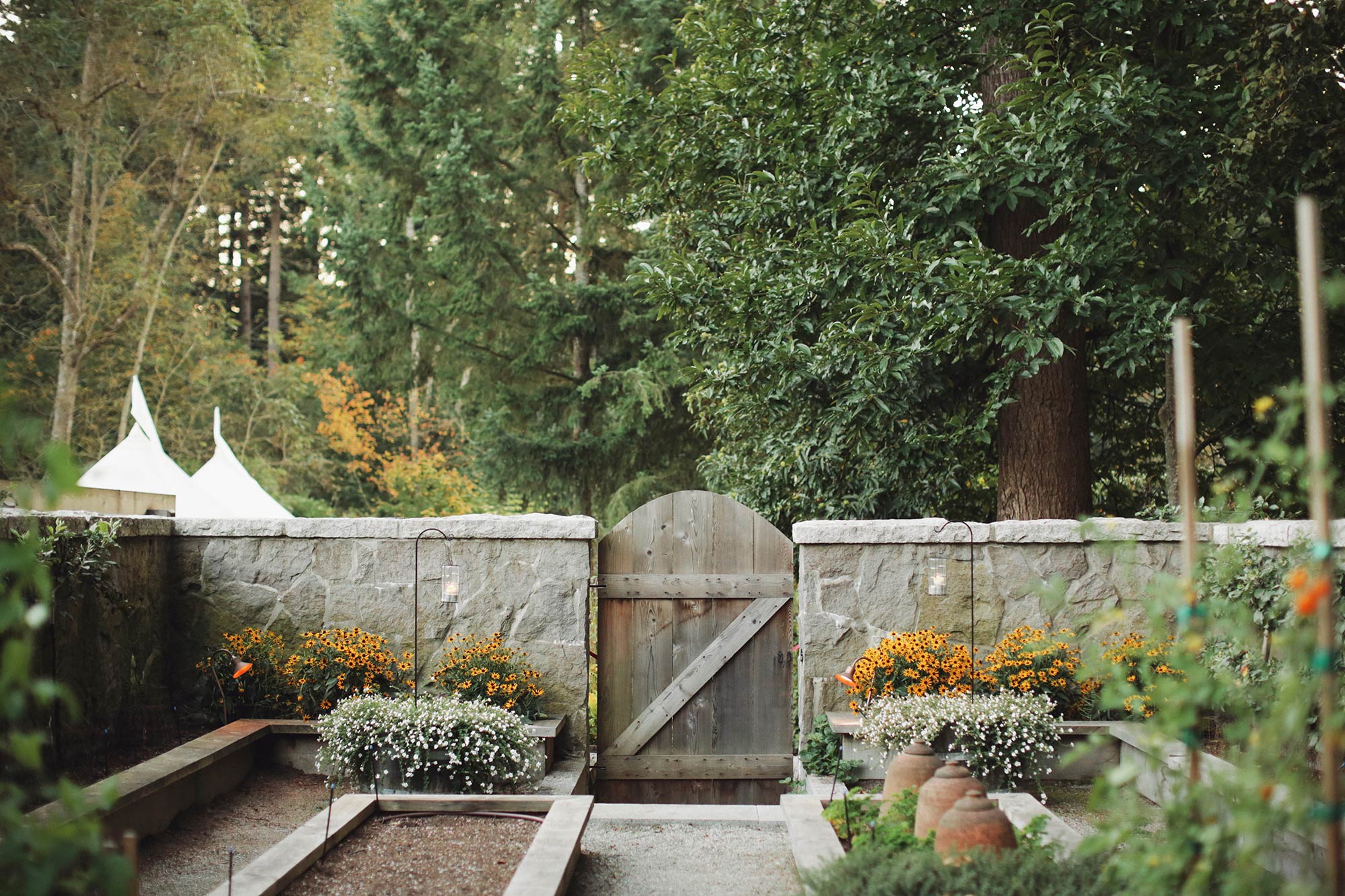 bella-luna-farms-enclosed-garden